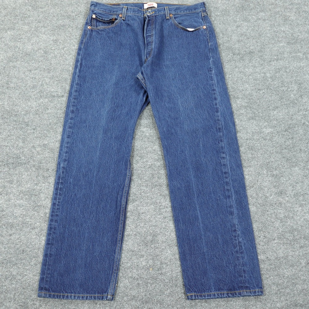 Levi's 501 Jeans Mens 38x34‎ Blue Straight Leg Button Fly Medium Wash Fits 36x31